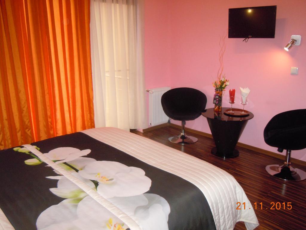 Pensiunea Marina Cîmpina Phòng bức ảnh