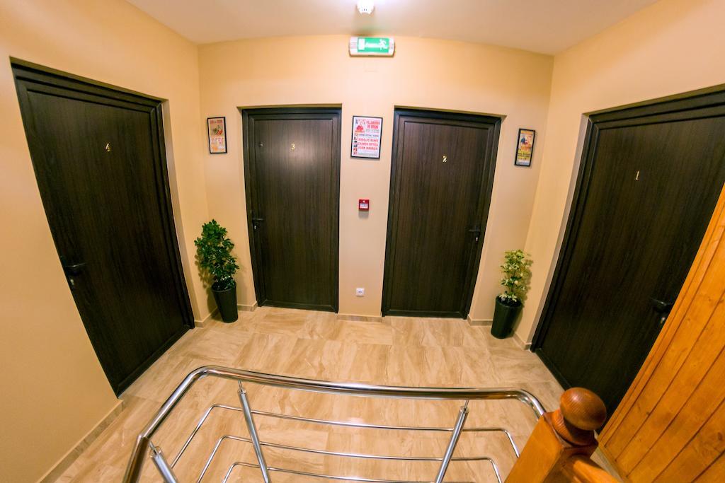 Pensiunea Marina Cîmpina Phòng bức ảnh