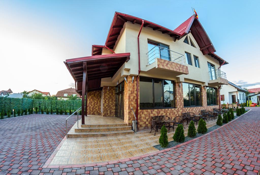 Pensiunea Marina Cîmpina Ngoại thất bức ảnh